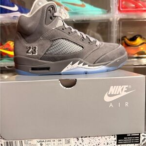 Air Jordan 5 Wolf Grey